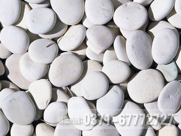 鵝卵石破碎機每小時處理多少噸鵝卵石？