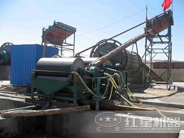 某室外磁選生產(chǎn)線(xiàn)客戶(hù)生產(chǎn)現(xiàn)場(chǎng)