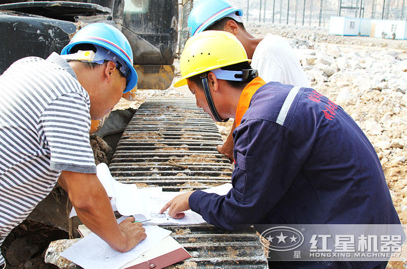 紅星技術(shù)人員現(xiàn)場指導(dǎo) 紅星技術(shù)人員現(xiàn)場指導(dǎo)