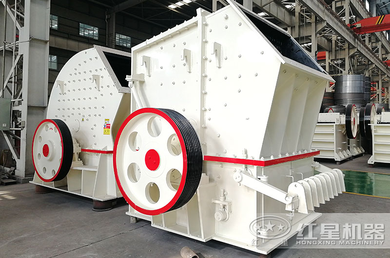 單段破碎機(jī)現(xiàn)場(chǎng)供應(yīng)中 單段破碎機(jī)現(xiàn)場(chǎng)供應(yīng)中