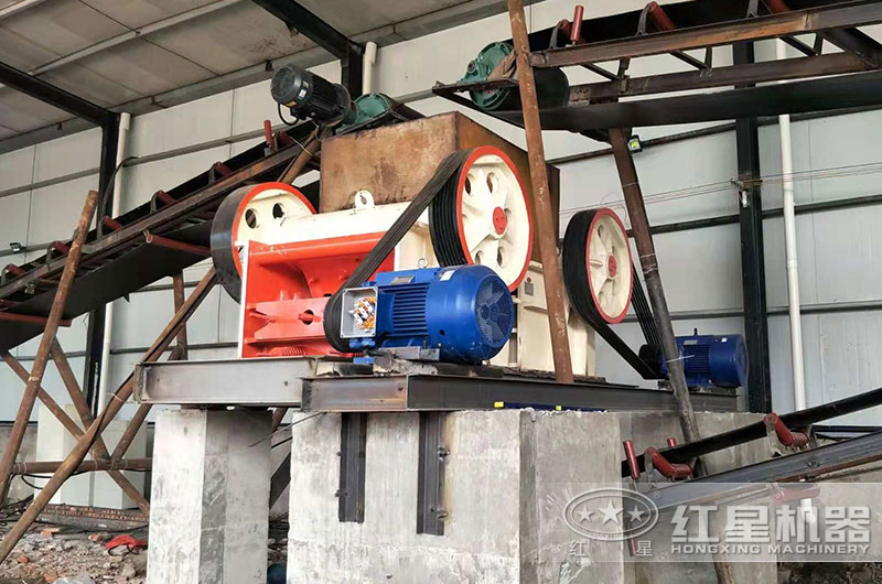 細(xì)鄂破機(jī)工作現(xiàn)場(chǎng)圖片 細(xì)鄂破機(jī)工作現(xiàn)場(chǎng)圖片