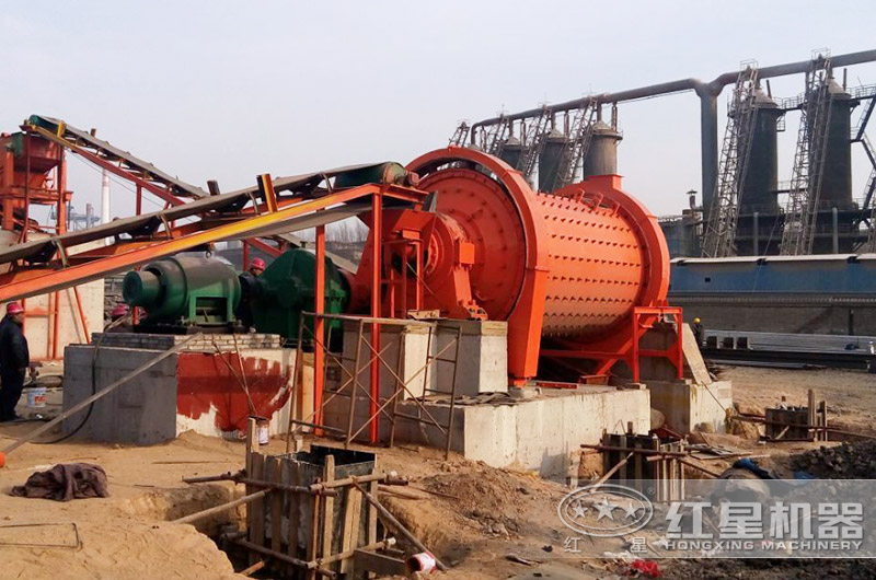 球磨機(jī)工作現(xiàn)場(chǎng)圖片 球磨機(jī)工作現(xiàn)場(chǎng)圖片