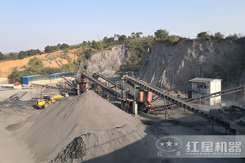 想要砂里“淘金”，生產(chǎn)機(jī)制砂設(shè)備有幾種？推薦一二