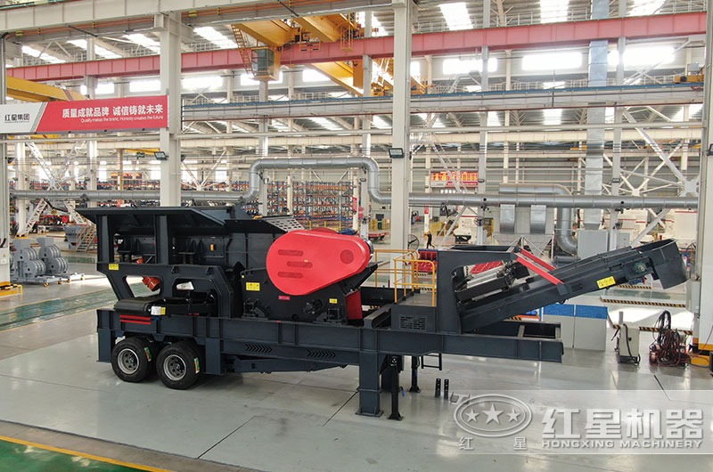 移動式破碎機(jī)圖片 移動式破碎機(jī)圖片