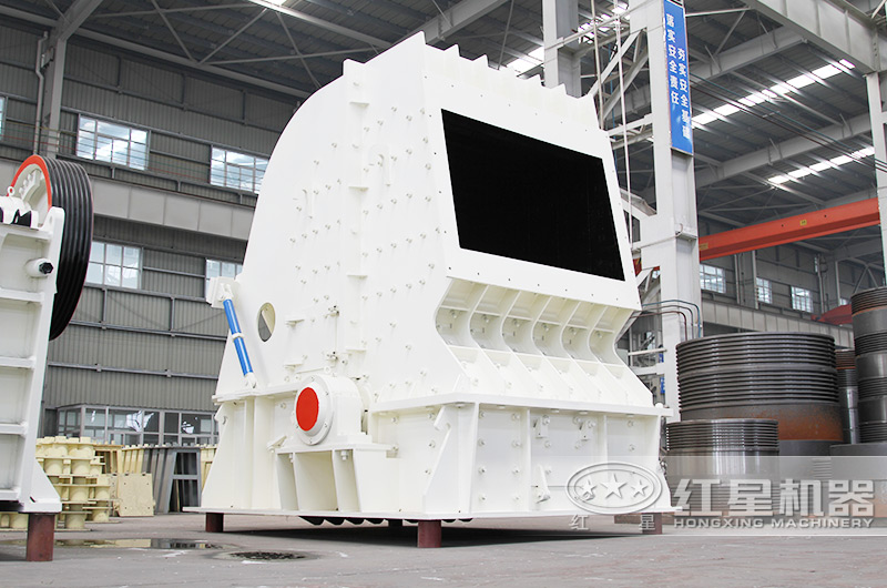 重錘式破碎機發(fā)貨現(xiàn)場圖片 重錘式破碎機發(fā)貨現(xiàn)場圖片