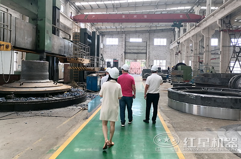 客戶到車間考察設備 客戶到車間考察設備