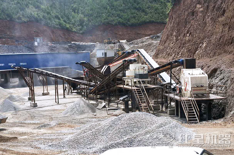 巖石制砂現(xiàn)場圖片 巖石制砂現(xiàn)場圖片