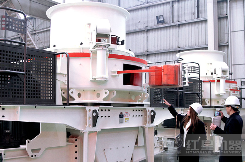 HVI沖擊式制砂機(jī)用戶參觀現(xiàn)場 HVI沖擊式制砂機(jī)用戶參觀現(xiàn)場