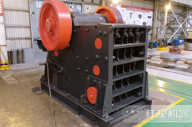 1200鄂破式破碎機(jī)時(shí)產(chǎn)多少噸？電機(jī)多大？附參數(shù)表