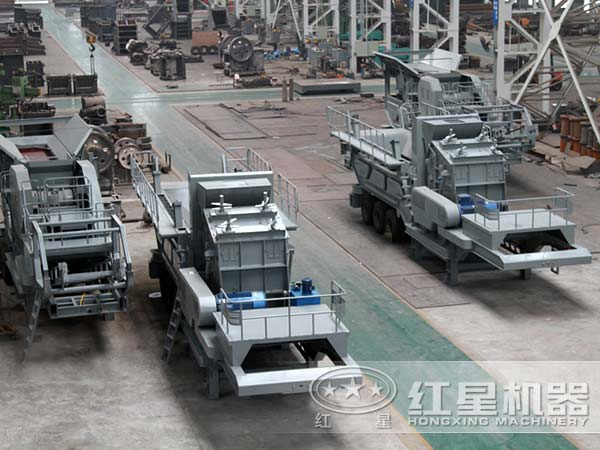 移動(dòng)破碎站生產(chǎn)車(chē)間