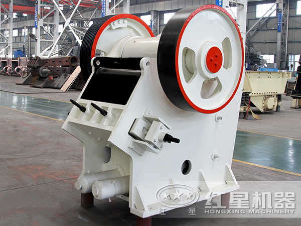 歐版鄂式破碎機