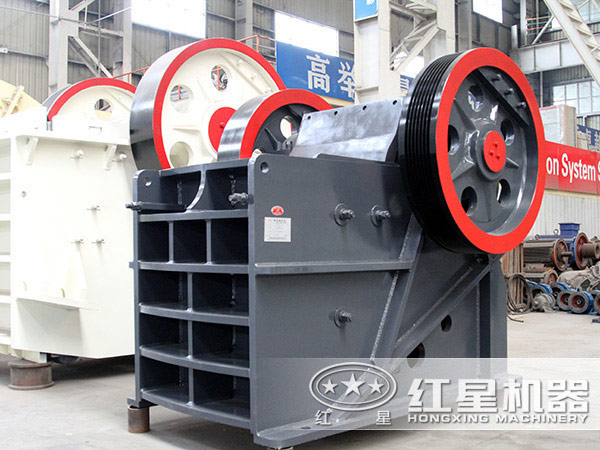 國內(nèi)鄂式碎石機哪個牌子好？大概標(biāo)價是多少錢？