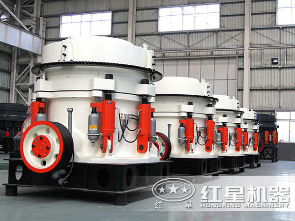 1750型短頭圓錐破碎機(jī)多少錢？大概生產(chǎn)量可達(dá)多少噸？