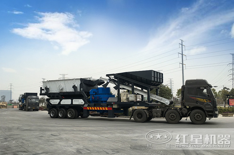 鵝卵石加工成沙選擇一步到位型移動碎沙機更合適！