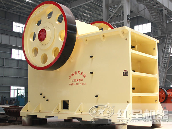 1200×1500顎式破碎機(jī)機(jī)身多重？市場(chǎng)報(bào)價(jià)多少錢？