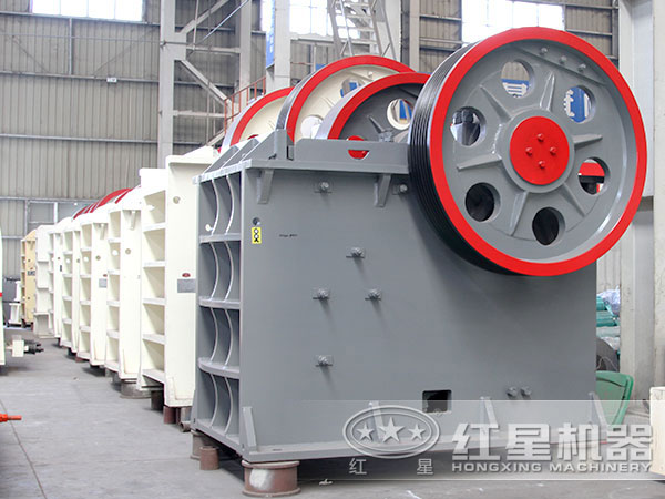 500×750顎破機多少錢一臺?(內附詳細型號參數(shù)表及作業(yè)視頻)