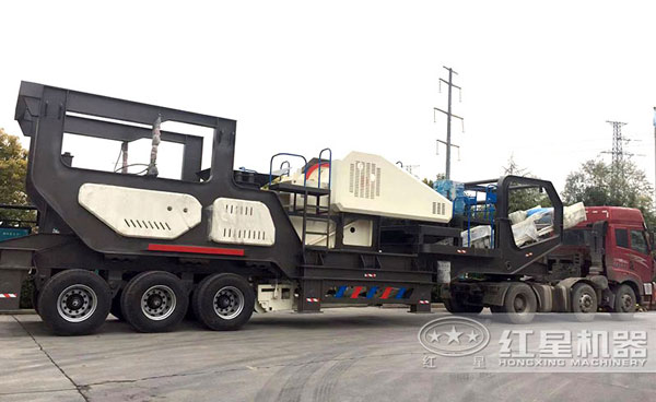 輪式流動砂石破碎車