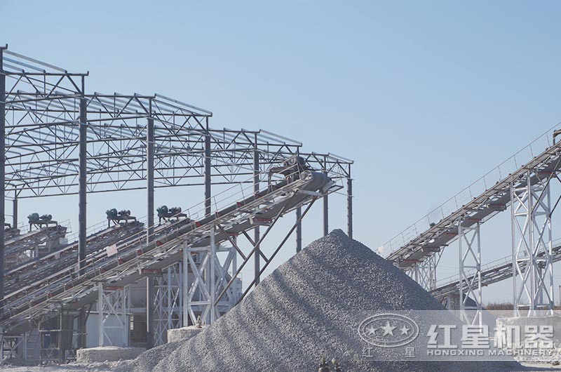 大型全套碎石破碎機(jī)價(jià)格多少錢？哪里有賣？