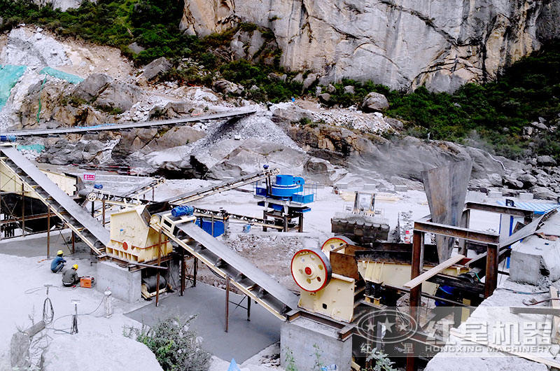 是繼續(xù)觀望還是果斷買沙子石子生產(chǎn)線設(shè)備，先來看看2019年價(jià)格走勢