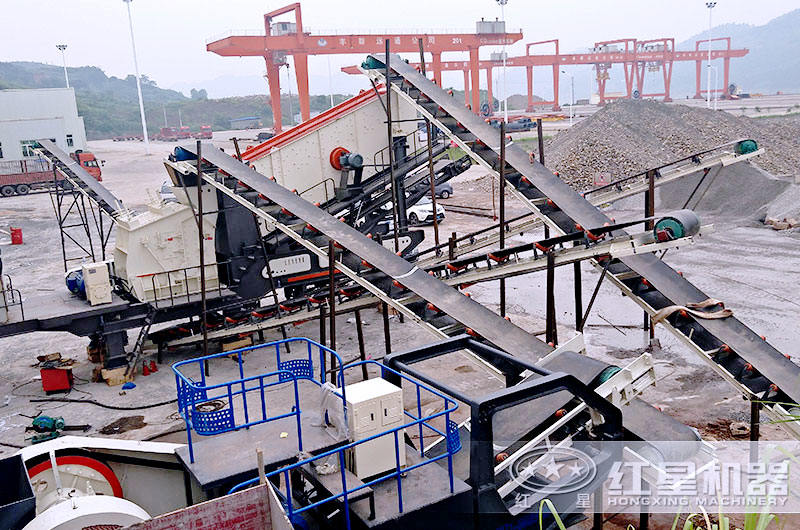 建筑垃圾破碎機(jī)生產(chǎn)現(xiàn)場(chǎng)