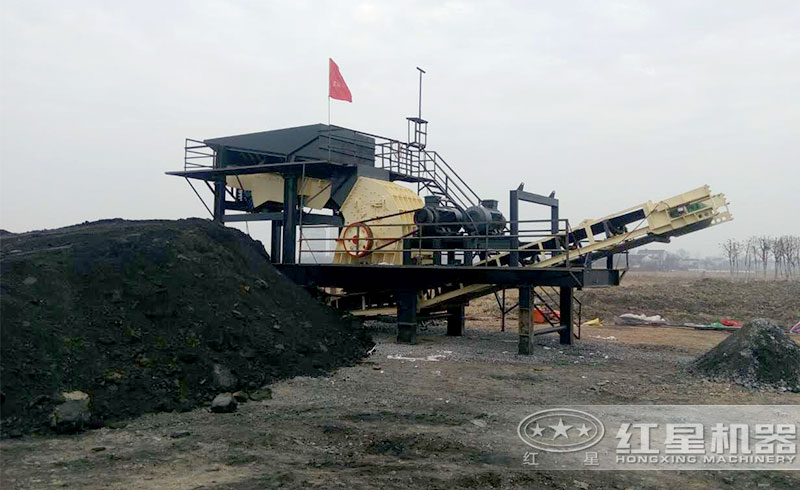 煤炭破碎加工現(xiàn)場(chǎng)