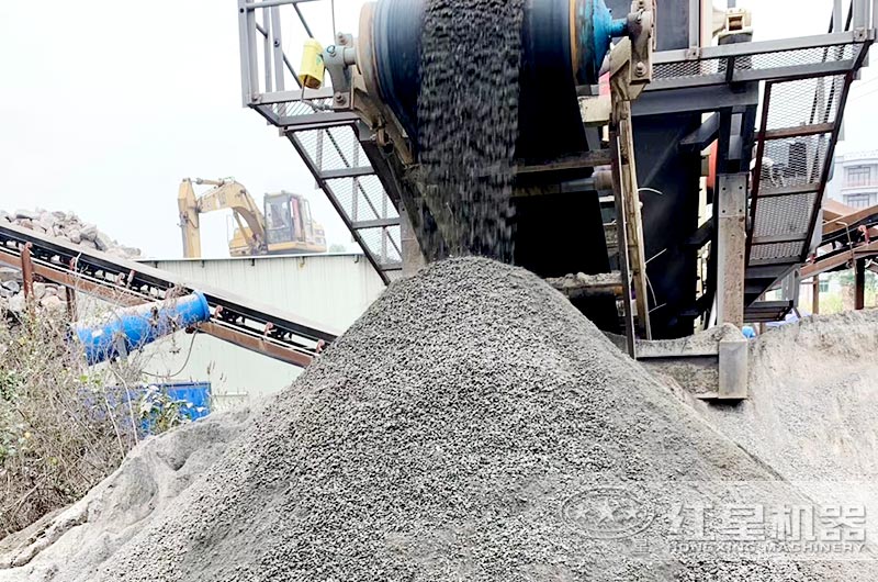 把握商機(jī)的用戶大規(guī)模粉碎建筑垃圾現(xiàn)場