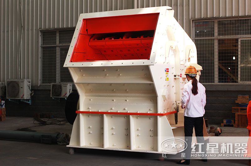 1820反擊破每小時(shí)產(chǎn)量多少噸？一臺多少錢？(內(nèi)含參數(shù)表)