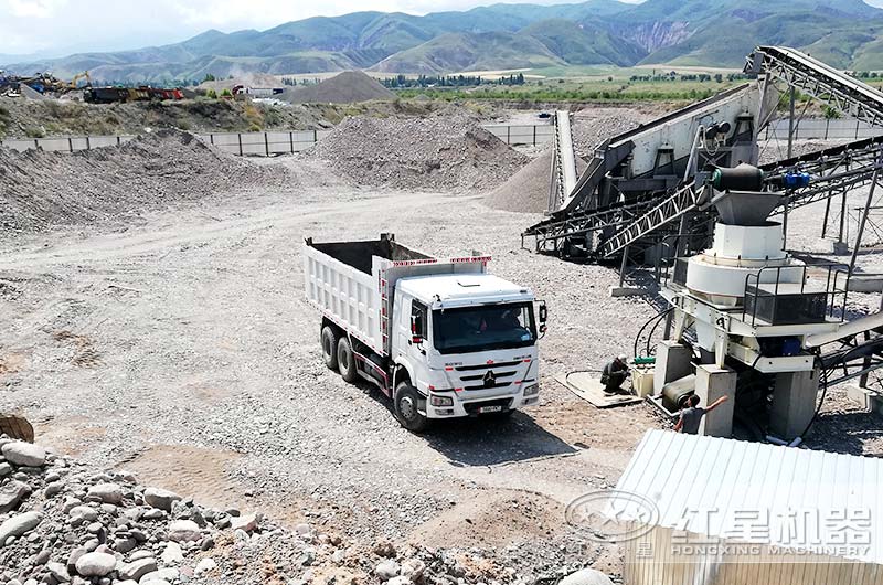 開個小型機(jī)制砂場需要多少錢？需要購買哪些機(jī)制砂機(jī)器？