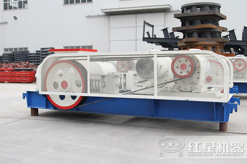 對輥式破碎機哪里有？來這里！型號全且價格還不貴！