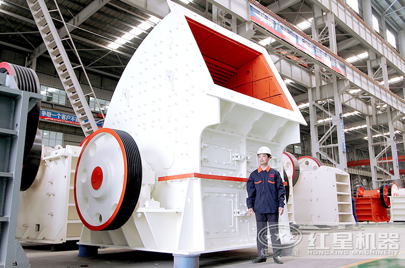大型錘式破碎機的產(chǎn)量是多少？價格貴嗎？