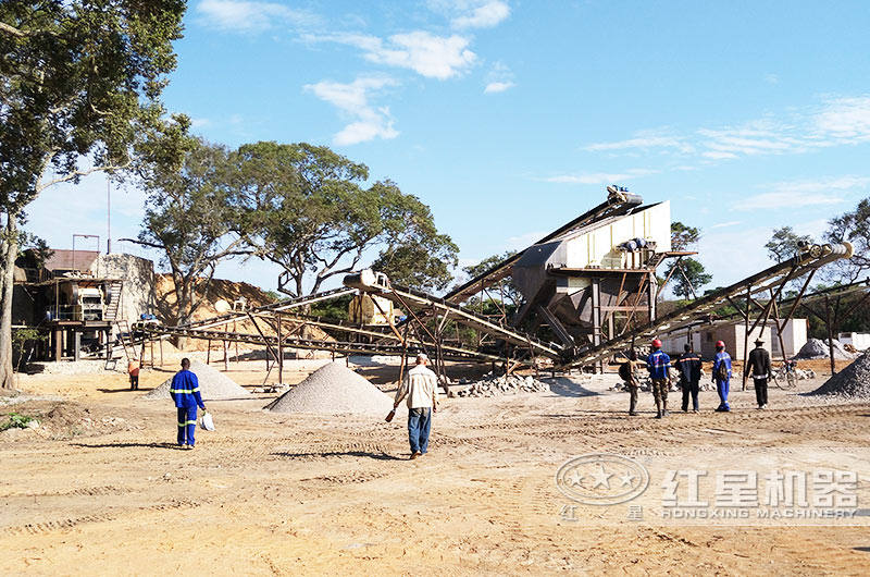 處理花崗巖邊角料用哪種破碎設(shè)備？有沒有生產(chǎn)視頻？