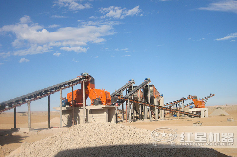 哪種破碎機加工螢石效果好？有沒有時產(chǎn)50噸的？