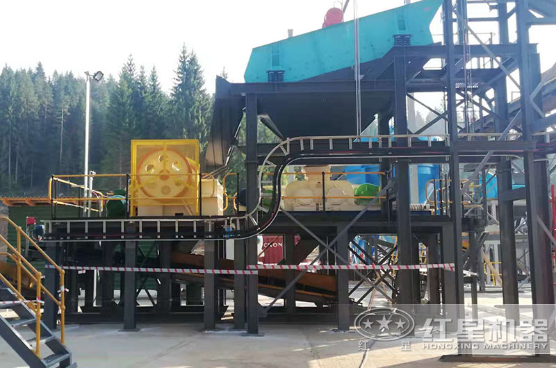 河卵石能用對(duì)輥制砂機(jī)嗎？成品是多少目？選購(gòu)及應(yīng)用要注意哪些？