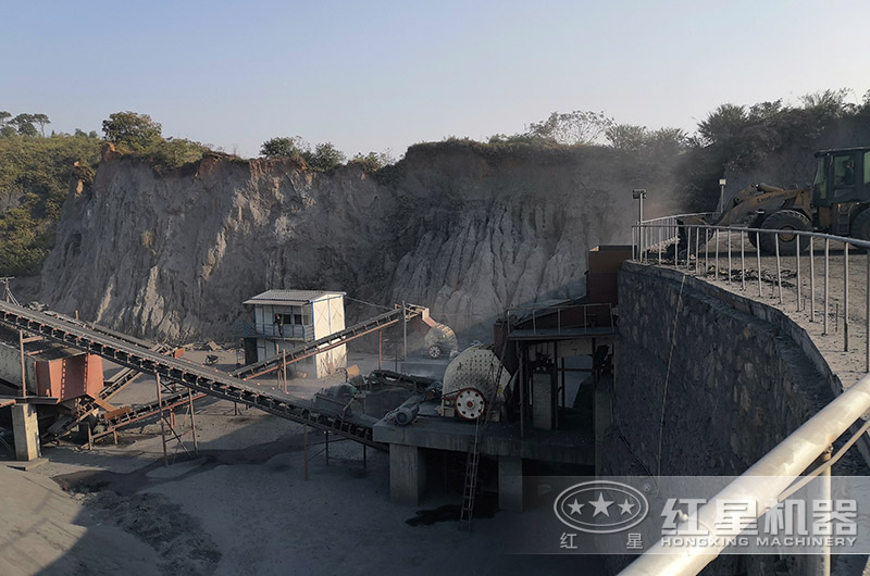 褐煤和煙煤有什么區(qū)別？重型石料破碎機能破褐煤嗎？