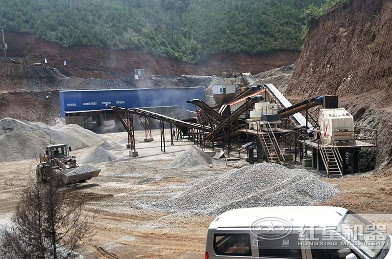 機械制沙原材料是什么？有節(jié)能的新型破碎制沙機嗎？