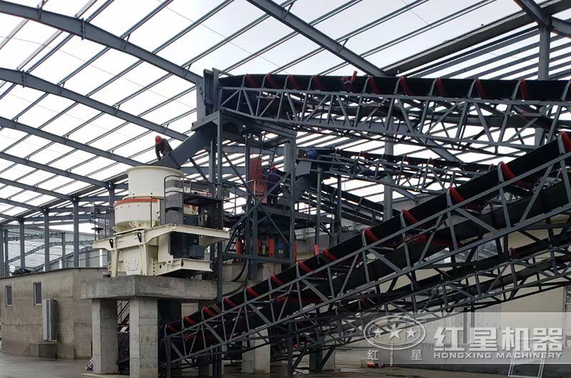 13碎石粒徑是多少？制沙用什么打砂機？日產(chǎn)800方生產(chǎn)線投資多少？