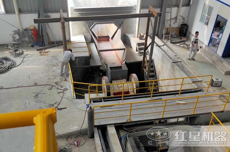 磚廠用頁巖破碎機(jī)轉(zhuǎn)速一般是多少？頁巖磚和紅磚哪個(gè)建房子好？