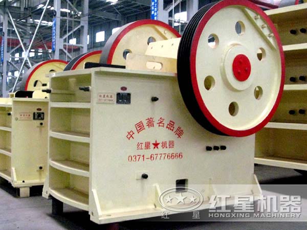 鄂式破碎機(jī) 鄂式破碎機(jī)